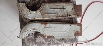 Kryt řetězu ČZ 502 - 2