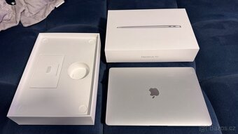 MacBook Air 13” (2020) – Intel Core i5, 8 GB RAM, 128 GB SSD - 2