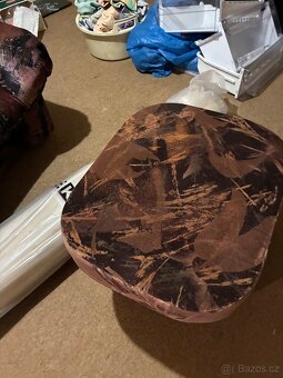 Křeslo s taburetem - 2