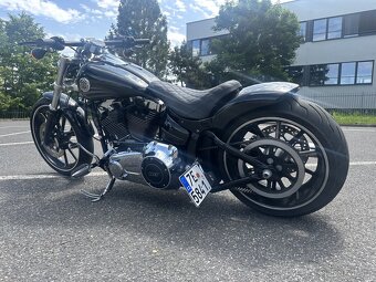 Harley Davidson Breakout FXSB - 2