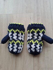 Pletené fleece zateplené rukavice Next - 2