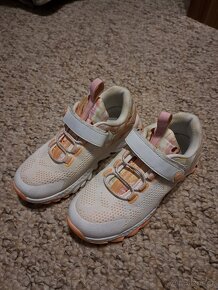 Dívčí boty zn.Lotto, vel.35 - 2