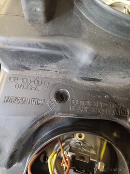 Přední světla Renault Scenic - 2