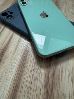 iPhone 11 64gb Green - 2