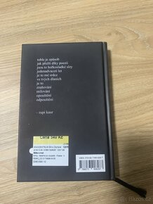 Prodám knihu Mléko a med - 2