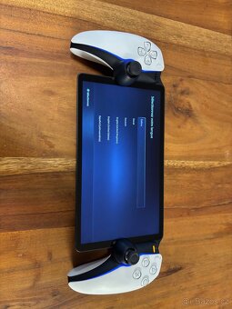 Playstation Portal - 2