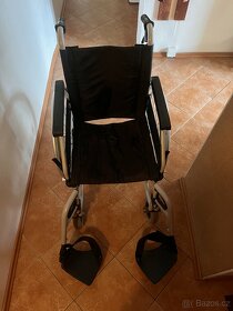 Prodám invalidní vozík - 2