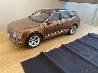 PRODÁNO Bentley Bentayga Kyosho 1:18 - 2