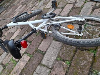 Dětské kolo Btwin 20" - 2