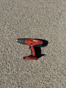 Hilti aku šroubovak - 2