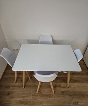 Jídelní set, jako nový bez poškození - 2