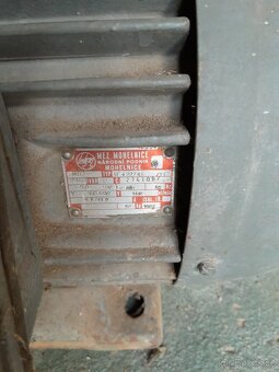 Elektromotor třífázový 3 kW - 2