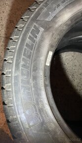 Pneu 215/65 R16 Michelin - 2