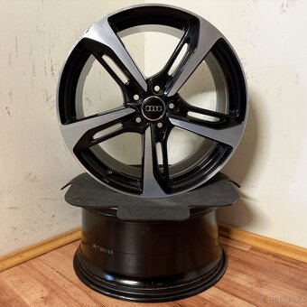 AUDI RS TT / TTS 5x112 R19 ET52 (9.0Jx19) 57,1mm - 2