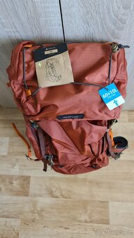 Turistický batoh Forclaz MT 500 Air 60 + 10 l - 2