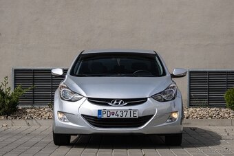 Hyundai Elantra 1.6i /aj na splátky/ - 2