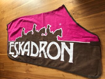 Odpocovací deka Eskadron - 2