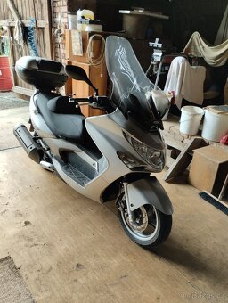 Kymco 500 - 2