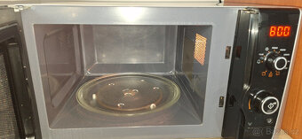 Prodám mikrovlnnou troubu Electrolux - 2