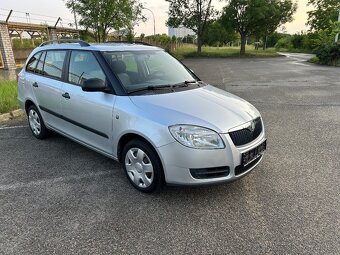 Škoda Fabia 2 combi 1.4i 16V nová STK KLIMA malý nájezd - 2