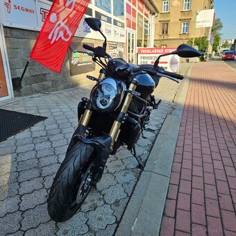 Benelli 752S ABS, ZÁRUKA 4 ROKY,AKCE POSLEDNÍ + HELMA ZDARMA - 2