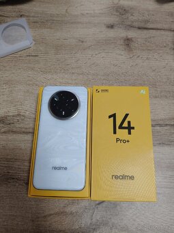 Realme 14 pro + - 2