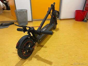 Výkonná elektrická koloběžka iScooter i9Max – 500 W, 35 km/h - 2