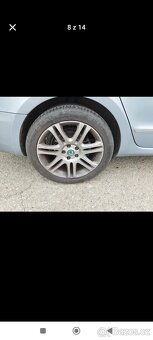 Prodám Škoda Superb 2 Veškeré díly Kód Barvy LF8K - 2