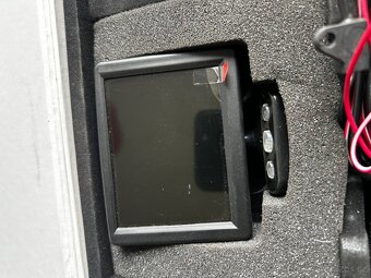 Parkovací asistent CARFACE s kamerou a 3,5" TFT displejem - 2