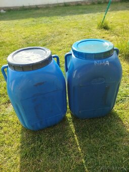 Plastové sudy 60l od potravin - 2