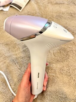 Philips Lumea Prestige IPL 9000 - 2