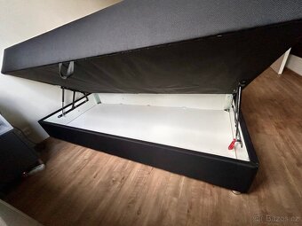 Boxspring postel zn. JYSK - výborný stav - 2
