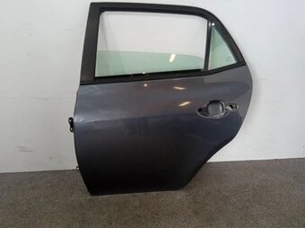 Toyota Auris 2009 koupím ND - 2