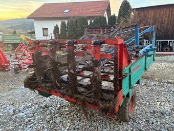 Rozmetadlo hnoje - 2