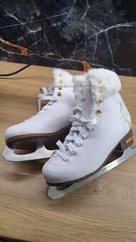 Dámské lední brusle Crowned LUXURY - 2