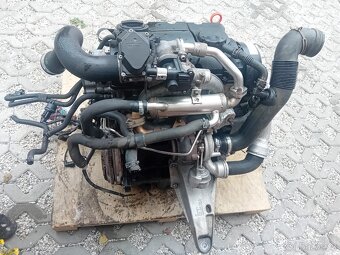 Motor 1,9 tdi 75kw typ BRS transporter T5 - 2