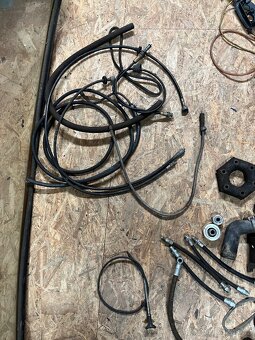 Náhradní díly Škoda octavia Felicia spartak atd. - 2