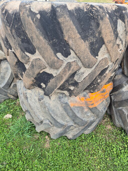 Pneu Nokian FOREST KING 710/45-26.5 - 2