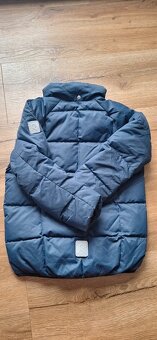 Modrá péřová bunda REIMA, vel. 122 (7 let) - 2