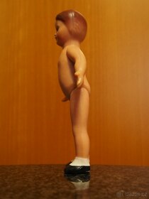 retro gumová panenka - 2