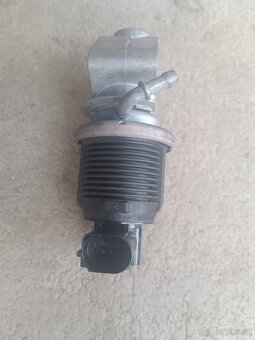 EGR ventil Škoda fabia 1.4 16V - 2