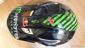 Integrální přilba na MTB downhill - 2