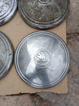 Poklice škoda 100. - 2