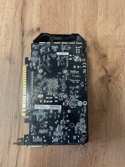 Grafická karta Gigabyte GTX 1050 Ti 4GB - 2