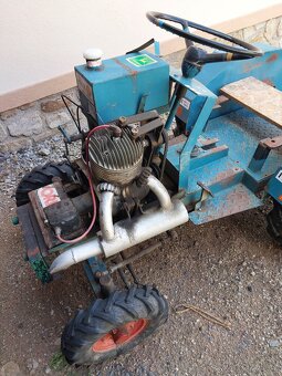 Malotraktor domácí výroby - 2