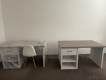 2ks psacích stolů PARVATI ze Sconta - 2