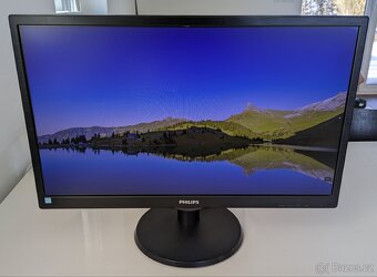 Monitor 24" Philips 243V5LHAB5 – Full HD, vestavěné repro - 2