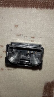 Spínač deaktivace airbagu spolujezdce - 2