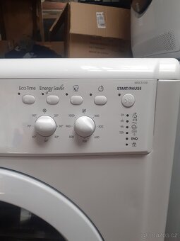 Pračka Indesit IWSC 51051. Slim 42 cm/ Na 5 kg. Pěkný stav - 2