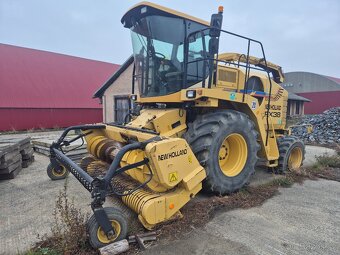 Samojízdná sklízecí řezačka New Holland fx 38 - 2